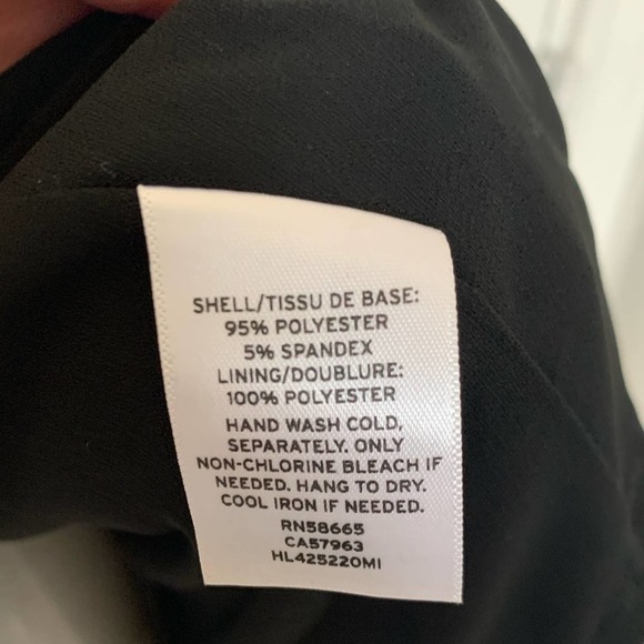 NWT CHELSEA28 Stripe Velvet V-Neck Sleeveless Top. Black. Size L - Picture 7 of 7